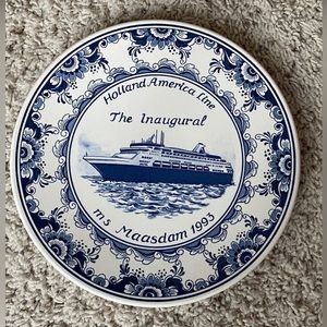 Holland America Line The Inaugural Ms Maasdam 1993 Blauw Delft Plate-EUC